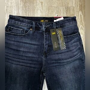 Lee Slim Jeans mid rise sculpting NWT